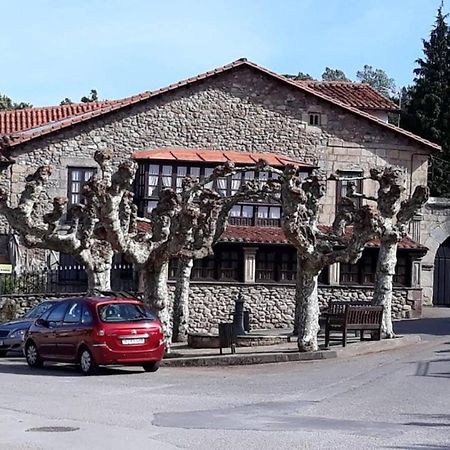 Meson El Pucheru Hotel Barcenaciones Exterior foto